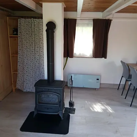 Apartment Pehely Vendeghaz *